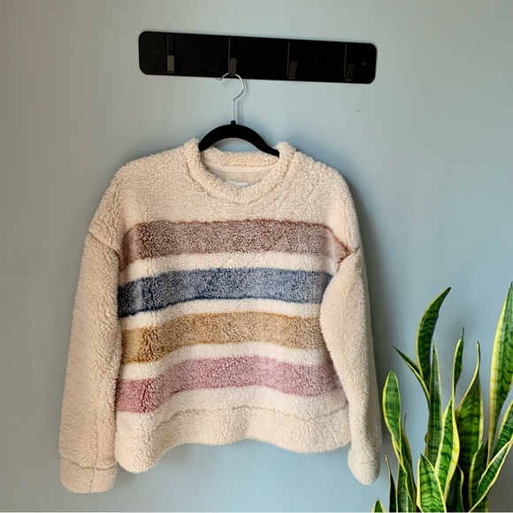 ❗️Sold❗️[ Thread & Supply ] Fairlyn Crewneck Sherpa Pullover Sweater • S - Picture 7 of 11